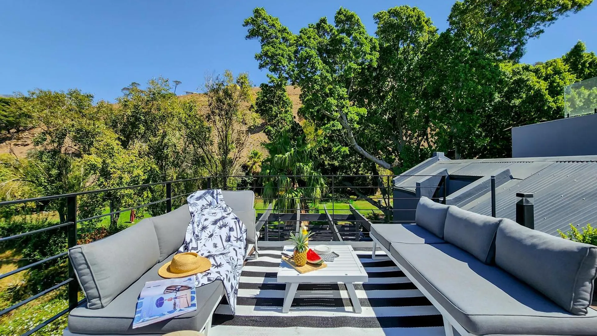 The Honeycomb A 3 Bed In De Waterkant With Hot Tub ケープタウン
