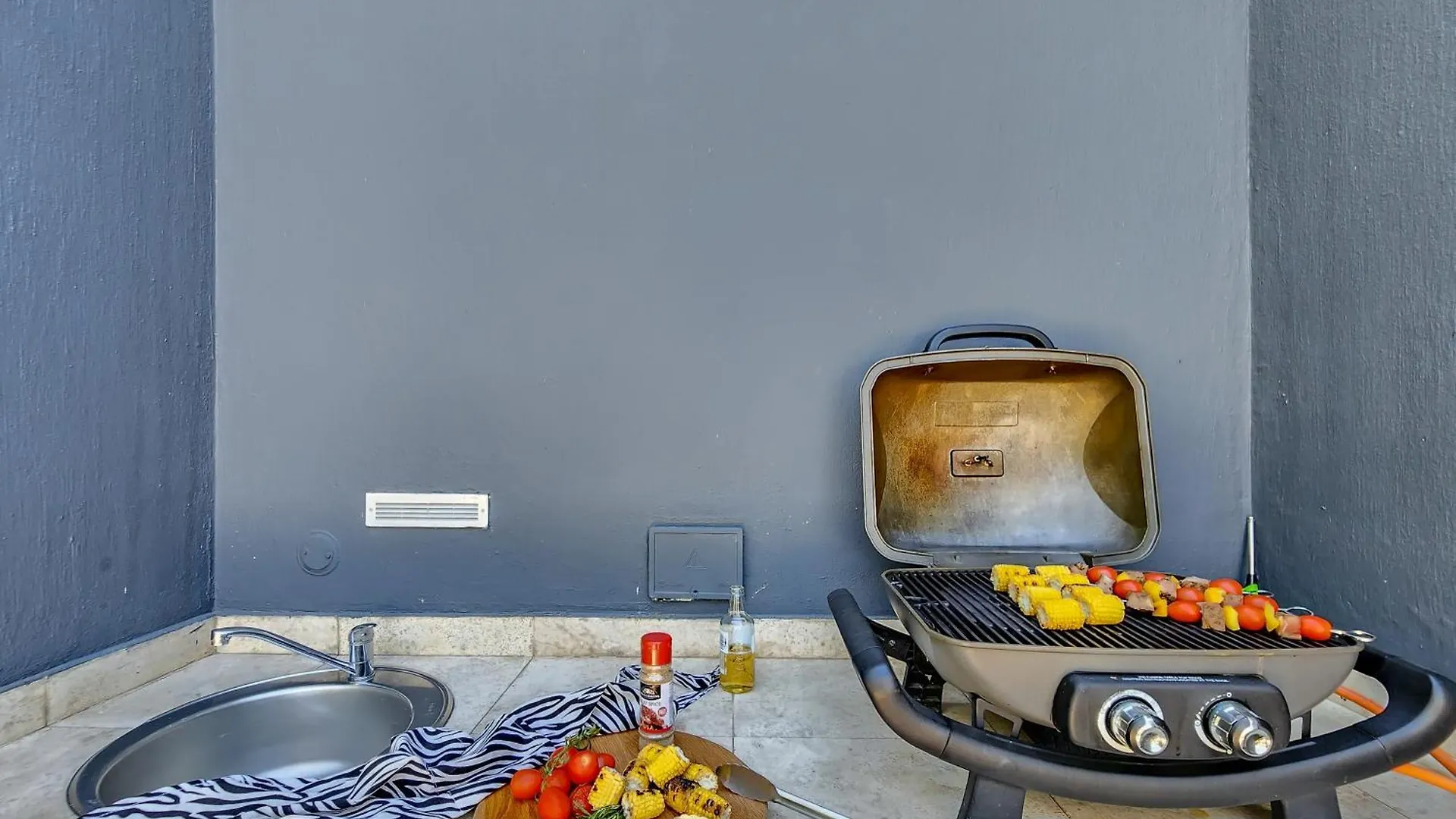 別荘 The Honeycomb A 3 Bed In De Waterkant With Hot Tub ケープタウン