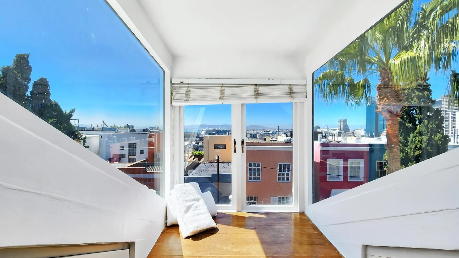 別荘 The Honeycomb A 3 Bed In De Waterkant With Hot Tub ケープタウン
