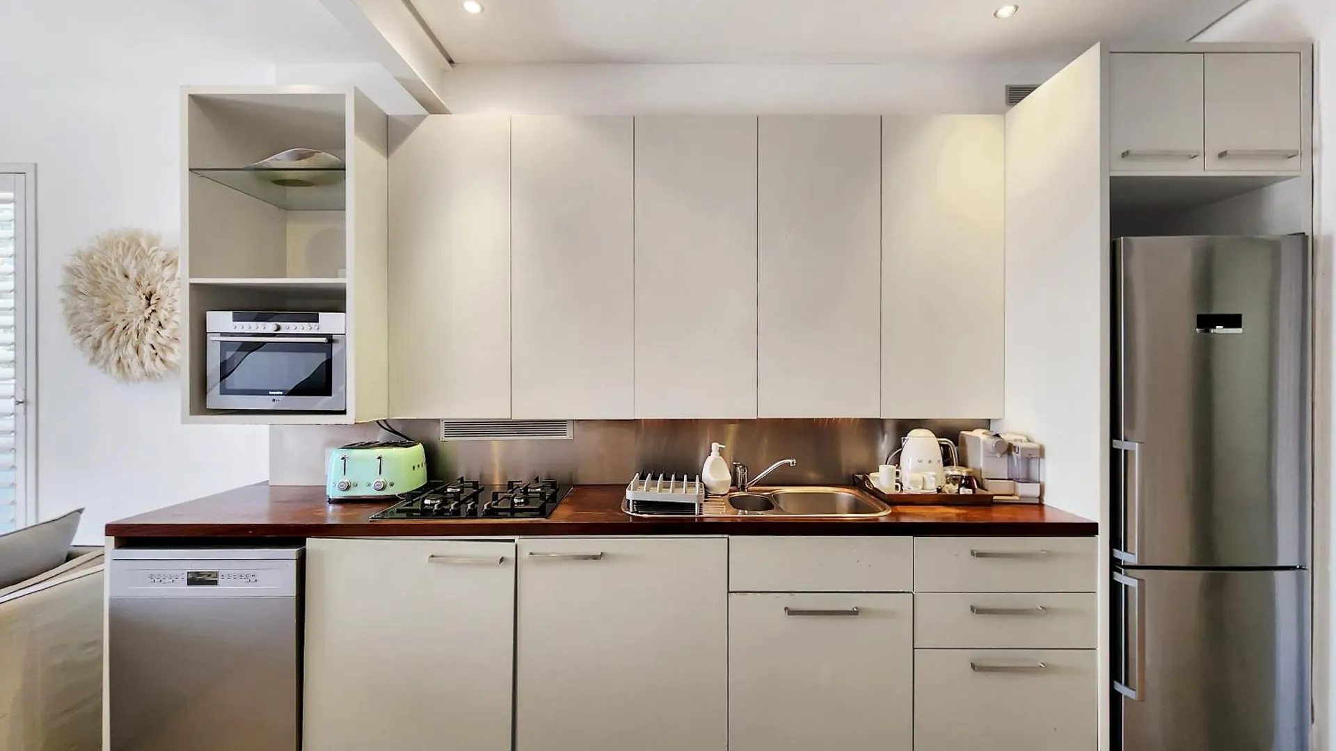 The Honeycomb A 3 Bed In De Waterkant With Hot Tub ケープタウン 別荘