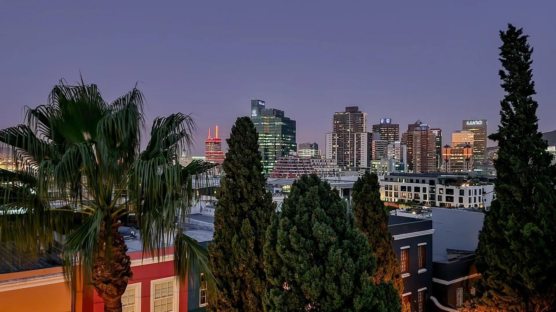 The Honeycomb A 3 Bed In De Waterkant With Hot Tub ケープタウン 別荘
